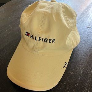 Tommy Hilfiger baseball hat